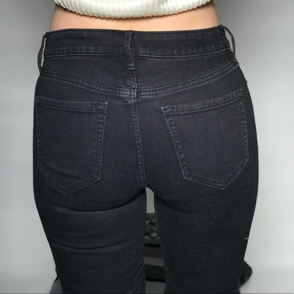 Old Navy Super Skinny Mid Rise Black Jeans - Picture 6 of 8
